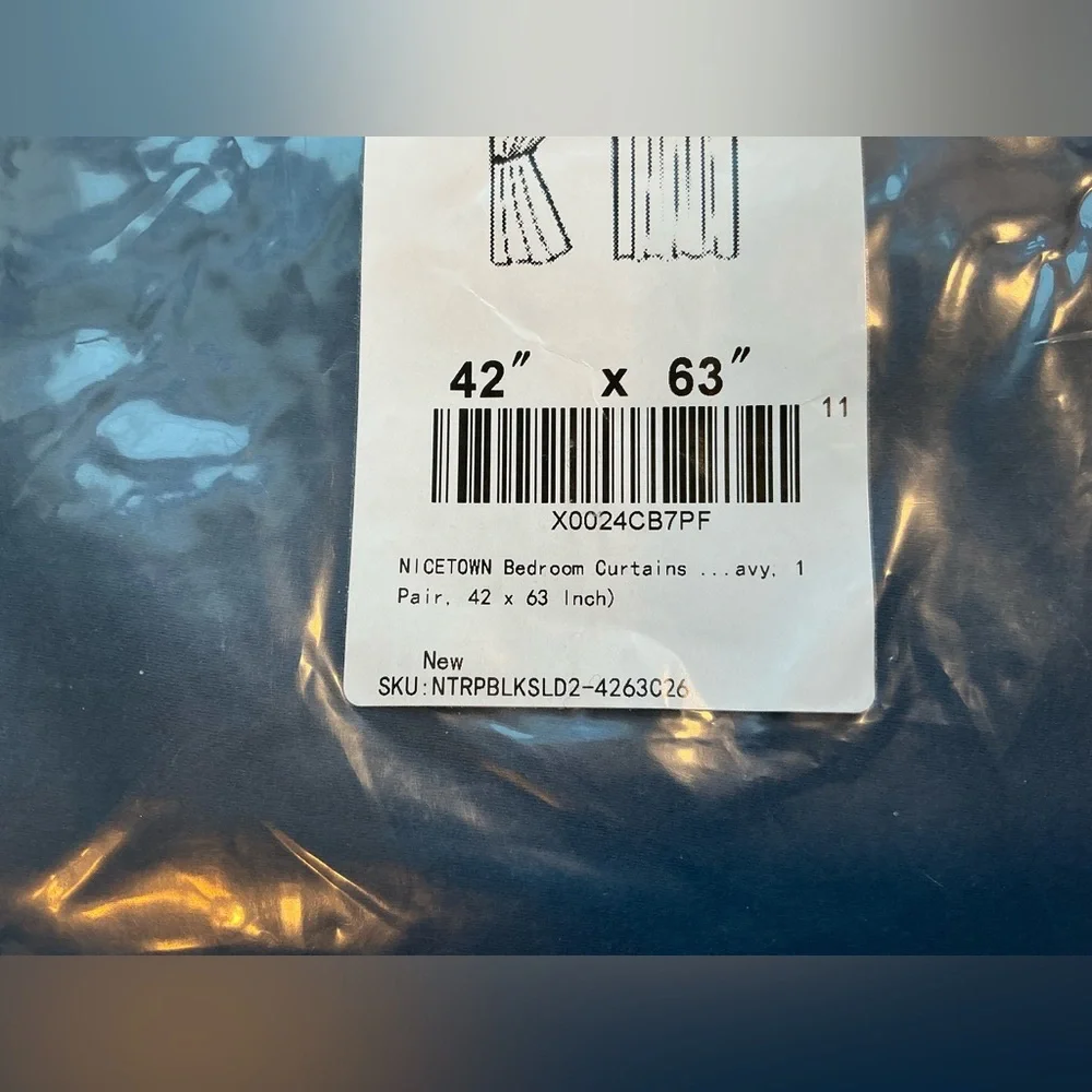 1 Blackout Curtain. Navy. 42x63” All Season Thermal Insulated. Rod Pocket. NWT